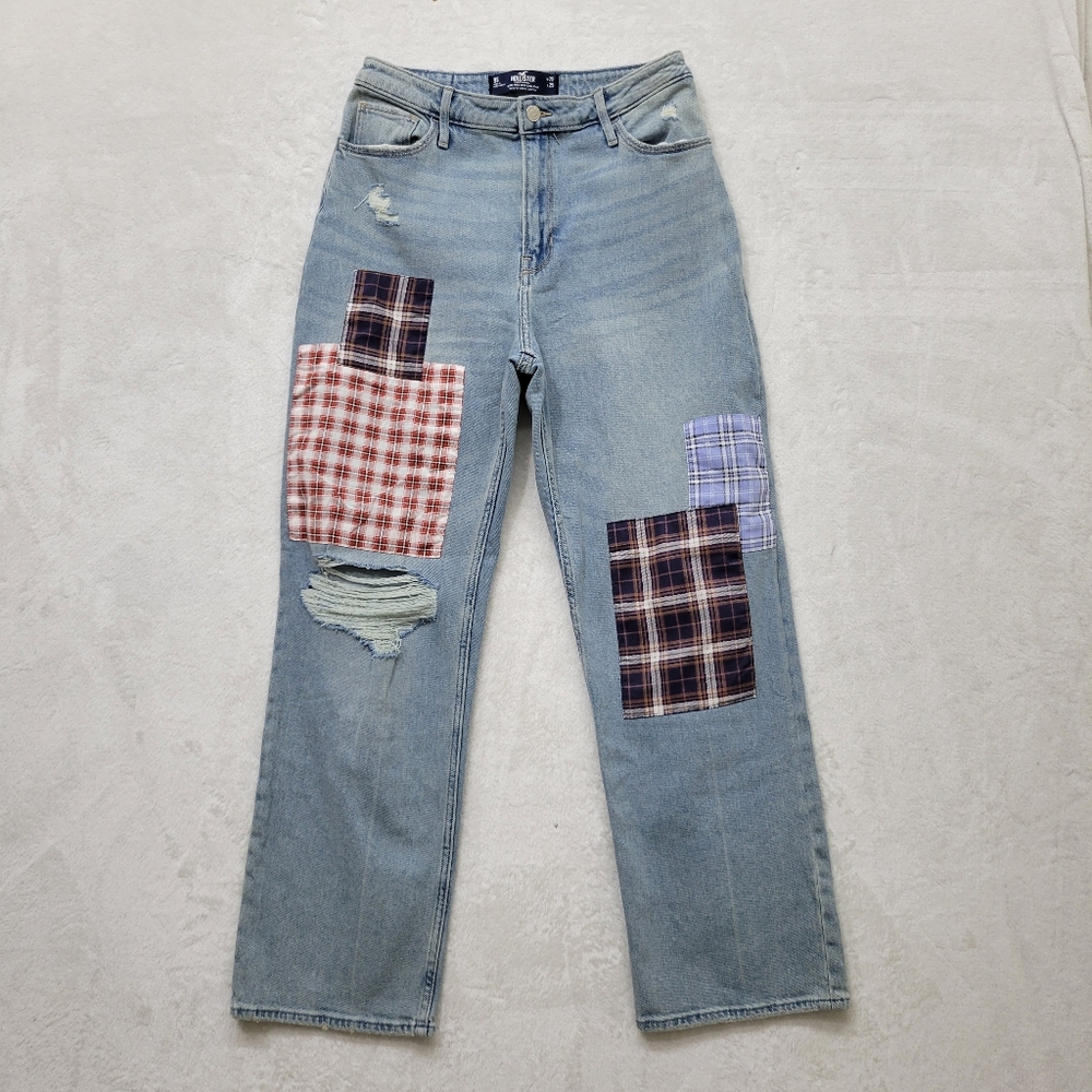 Hollister Ultra High Rise Dad Jean Patchwork Distressed 29X29 Light Wash